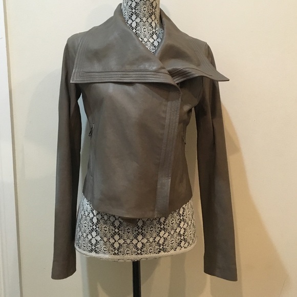 Vince Jackets & Blazers - NWOT Vince Leather Jacket