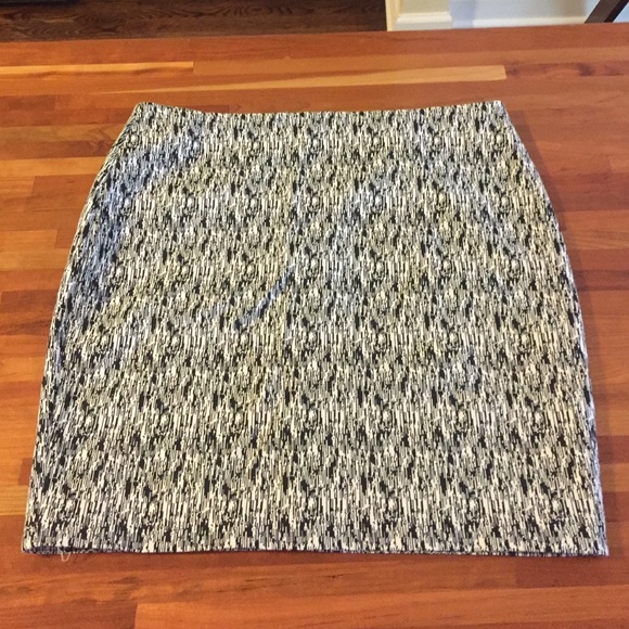 Forever 21 skirt