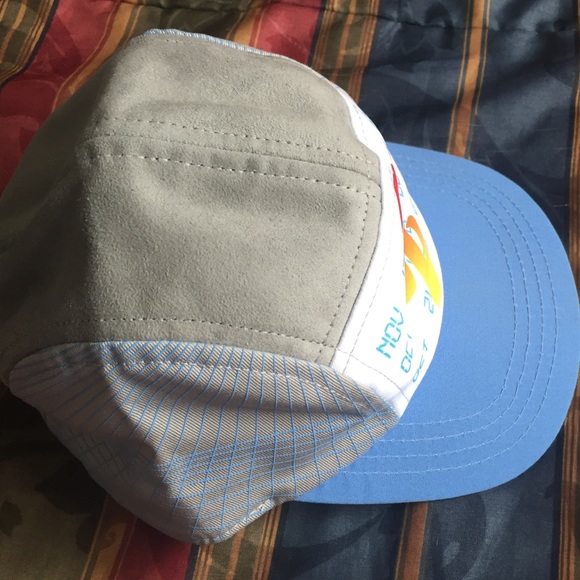 Quintin Multi-color snapback/ cap - Picture 2 of 3