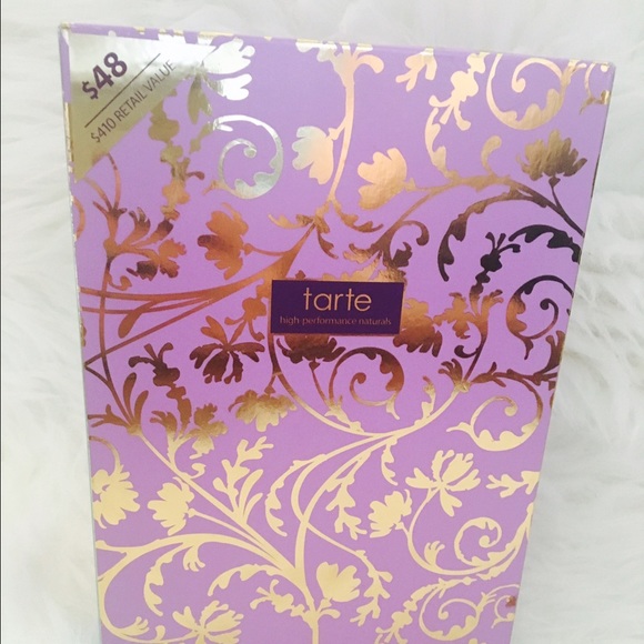 Tarte Holiday Collection Away Oui Go Kit