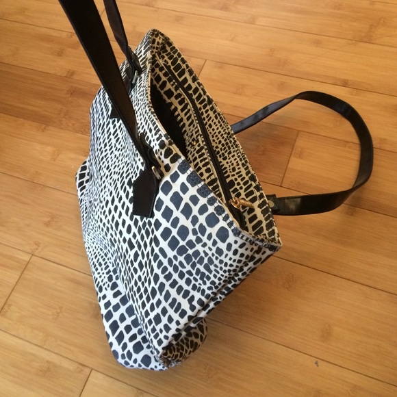 Lancôme purse