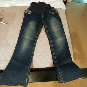 Maternity jeans