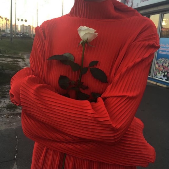 Meet your Posher, Caroline