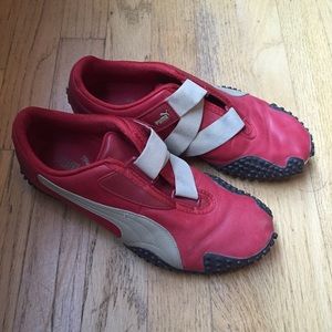 Puma size 6 shoes