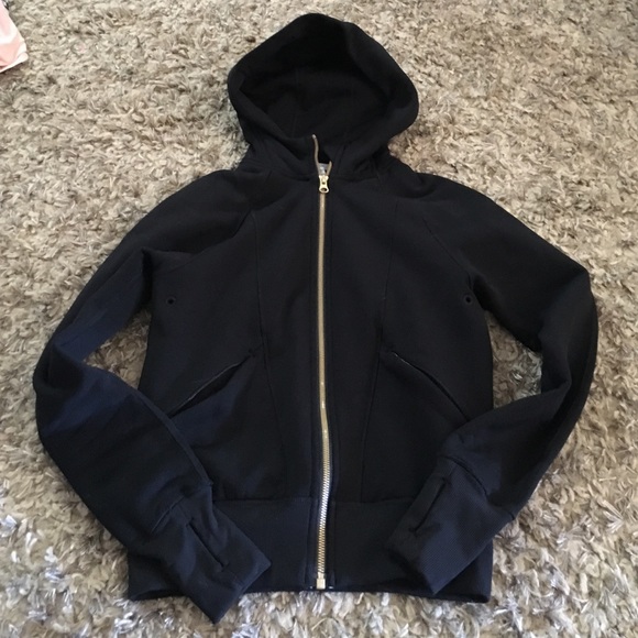 Lululemon hoodie sz2