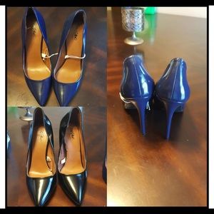 Woman pumps
