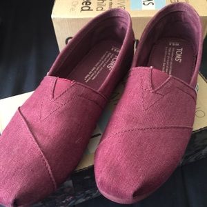 Burgundy earthwise toms!