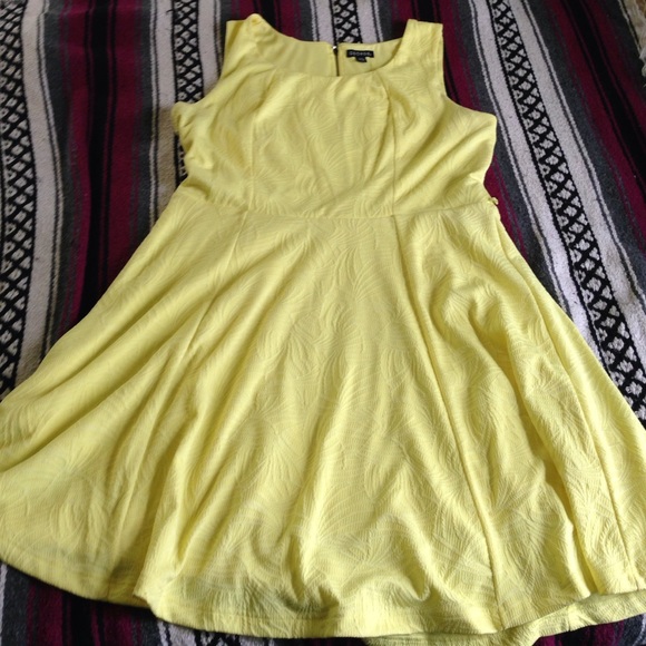 Yellow dress