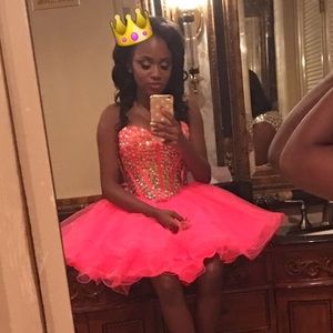 Meet your Posher, Alanah