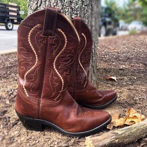 Justin (designer) Boots