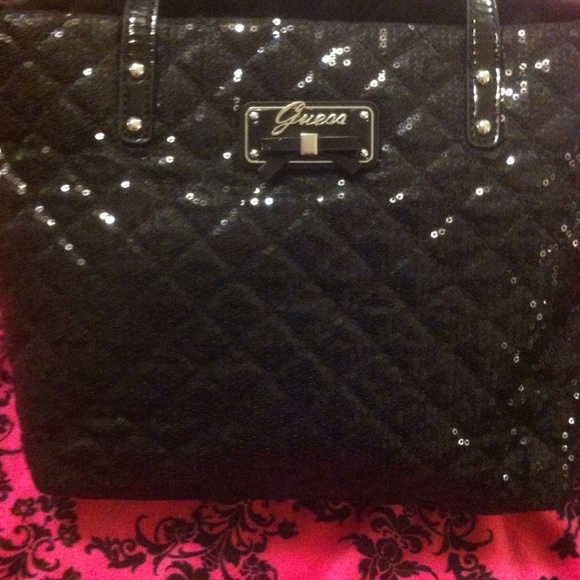 Guess Black Sequin bag w/wallet & Makeup Bag