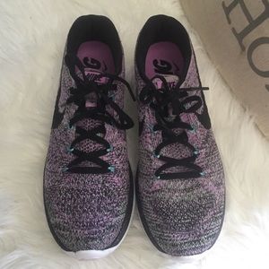 Nike Flyknit Lunar 3
