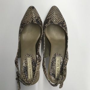 Banana Republic pointed-toe slingback pumps