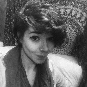 Meet your Posher, Andrea