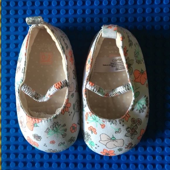 Baby shoes 0-3 months