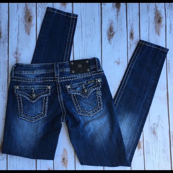 Miss Me distressed skinny jeans