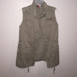 Military vest with jewels