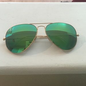 Green RayBan aviators