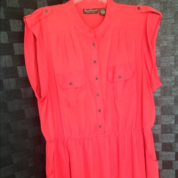 Women's dress