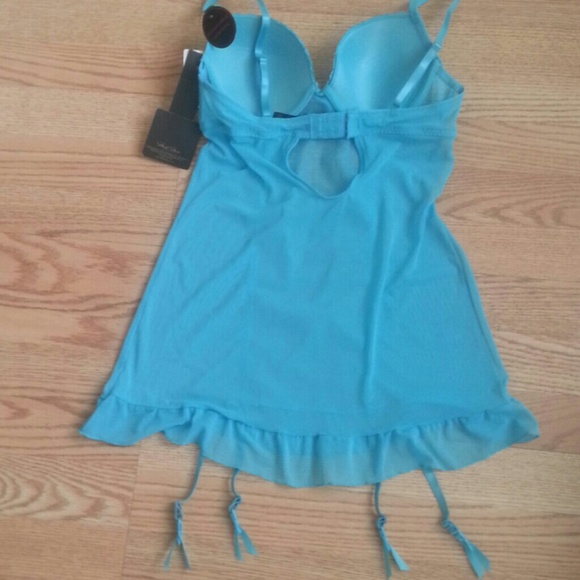 Marlin Monroe intimates - Picture 4 of 4