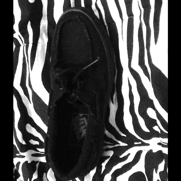 Vans - Picture 1 of 3