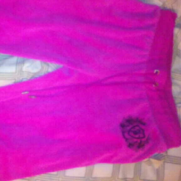 LIKE NEW BABY SOFT VELOUR JUICY COUTURE BOTTOMS