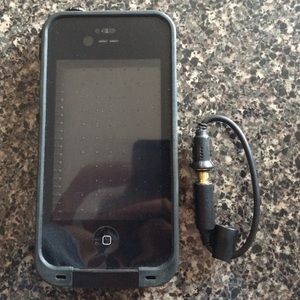 iPhone 4 Lifeproof