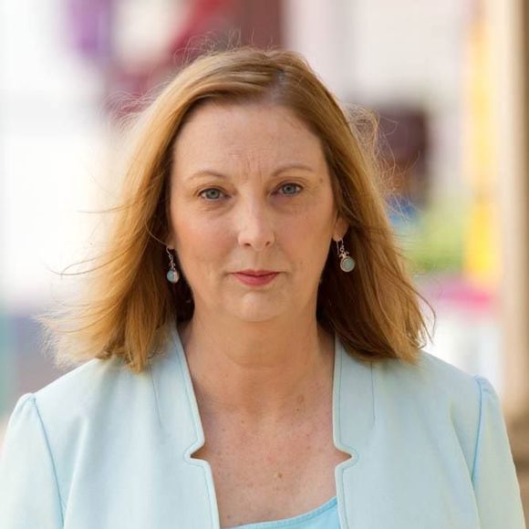 Meet your Posher, Linda