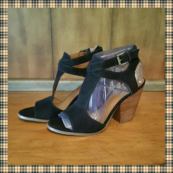Nine West Shoes - Nine West Black Suede Helluvatime Sandal