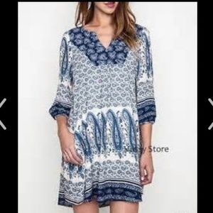 Umgee Plus Blue and White Tunic