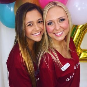 Meet your Posher, Makayla