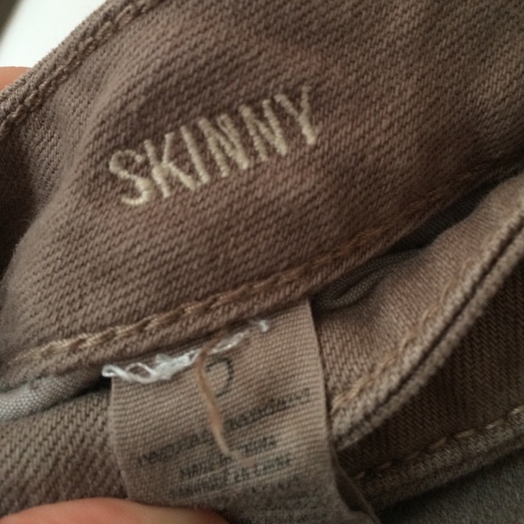Jeans - Picture 2 of 3