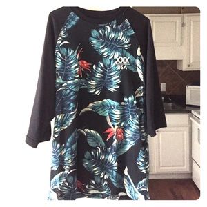 10 deep floral base ball tee