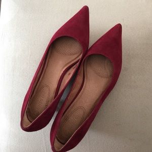 Burgundy suede, Corso Como kitten heel dress pumps
