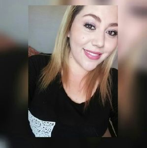 Meet your Posher, Rosa