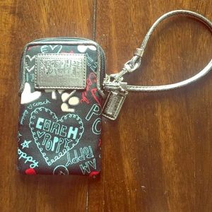 Poppy Coach Wristlet