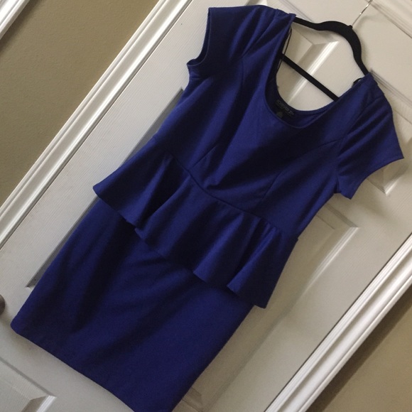 Blue classic chic dress! ✨