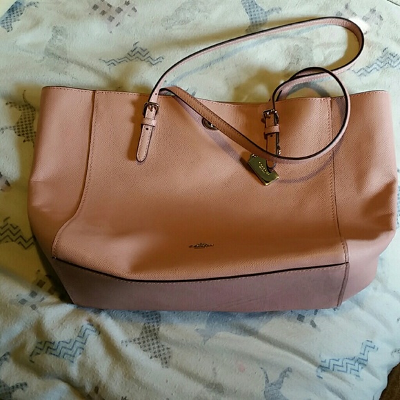 Coach tote