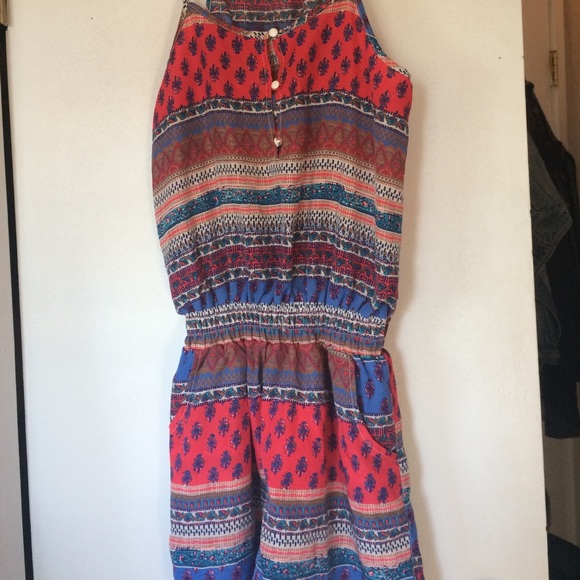 Romper - Picture 1 of 4