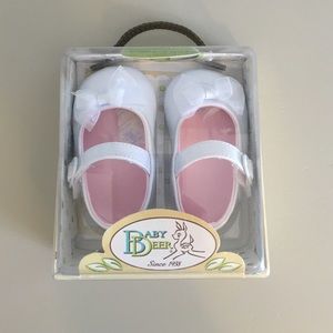 Baby shoes (crawling stage)