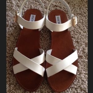 Steve Madden Casual Sandals