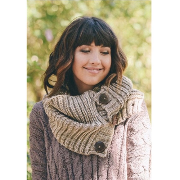 Button Detail Scarf - Picture 1 of 2