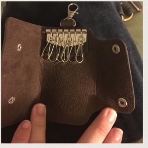 🌺LEATHER KEY CLAY