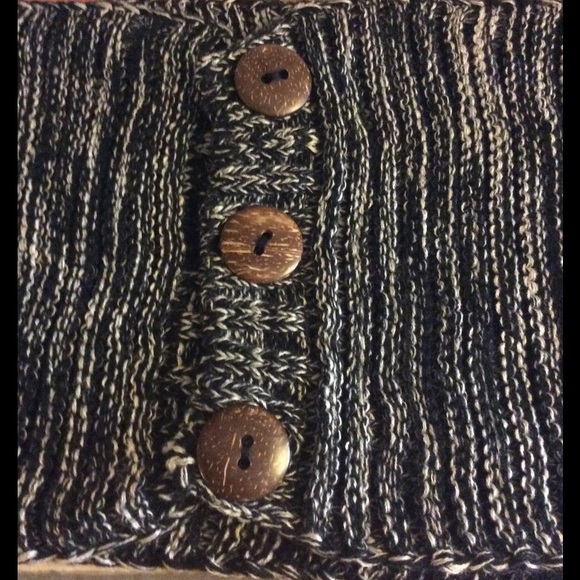 STORE CLOSING-ALL ITEMS $20-25 - Picture 2 of 2