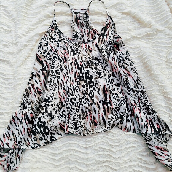 💟Silky pink and brown cheetah top!