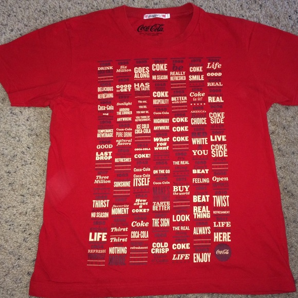 uniqlo red t shirt