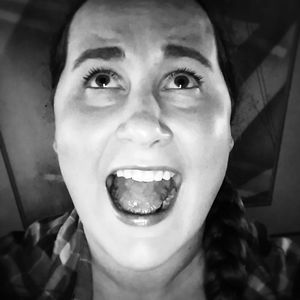 Meet your Posher, Jenna