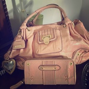 Juicy Couture with Wallet pre-owned. Wore once