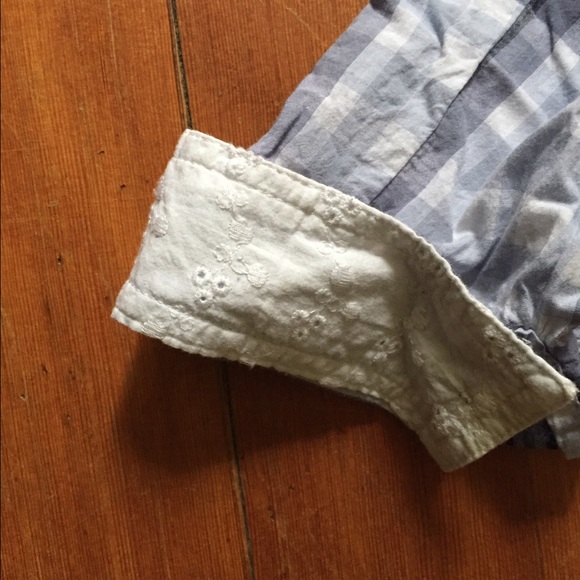 Blue plaid button up - Picture 2 of 3