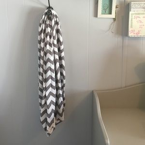 Infinity scarf nursing cover